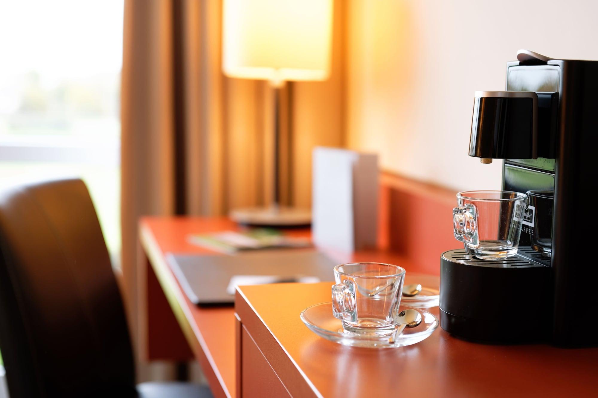 Atlantic Galopprennbahn 4* Bremen