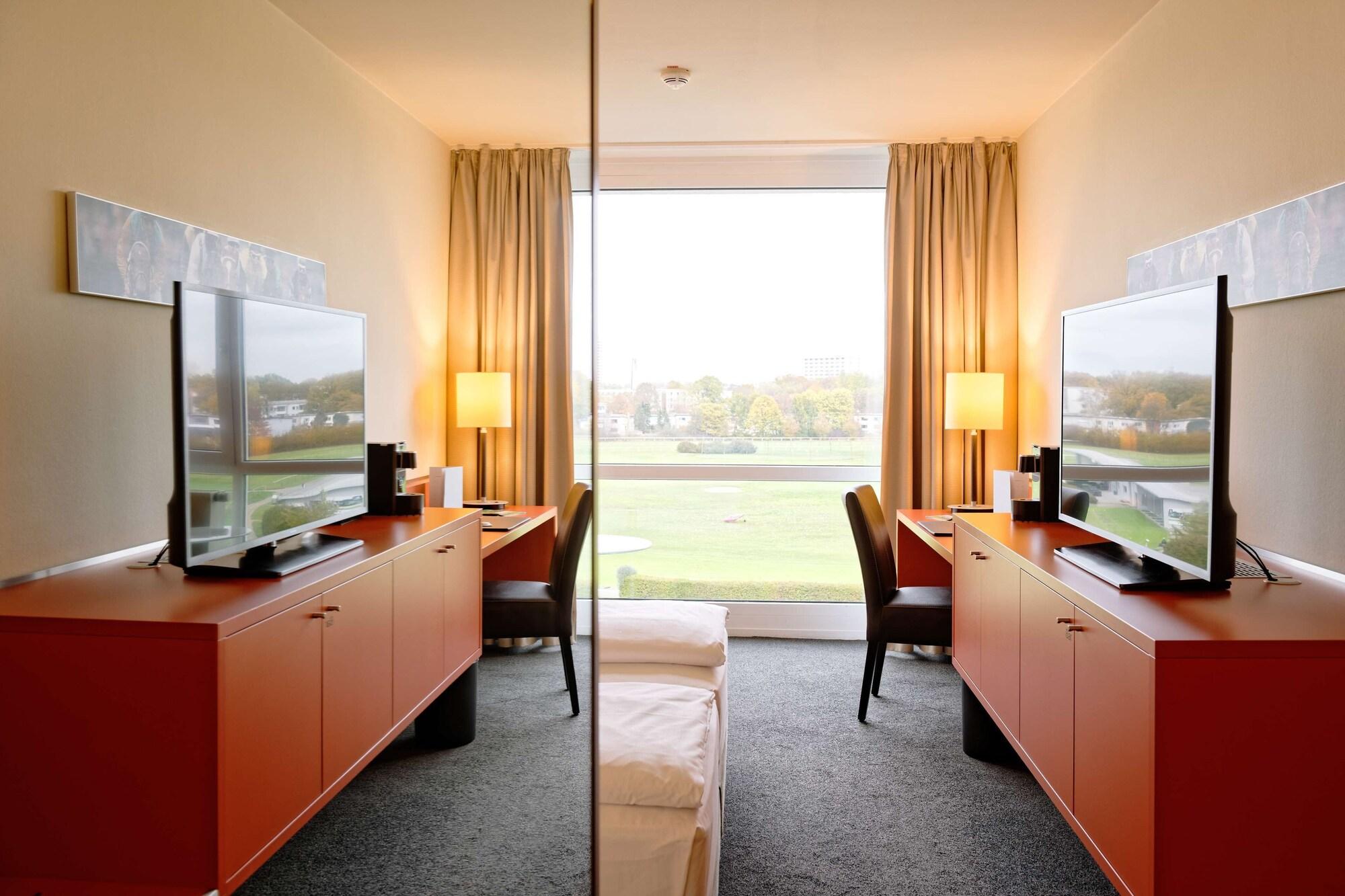 Hotel Atlantic Galopprennbahn 4*